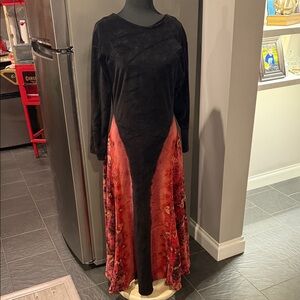 Elegant Vintage Black and Red Women's Dress